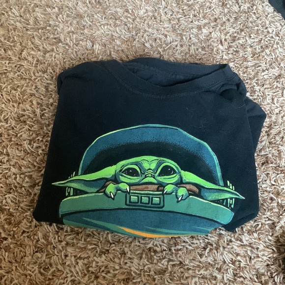 2 Star Wars Yoda t-shirts, Womens S, Childrens XL, black and green. - Picture 6 of 7
